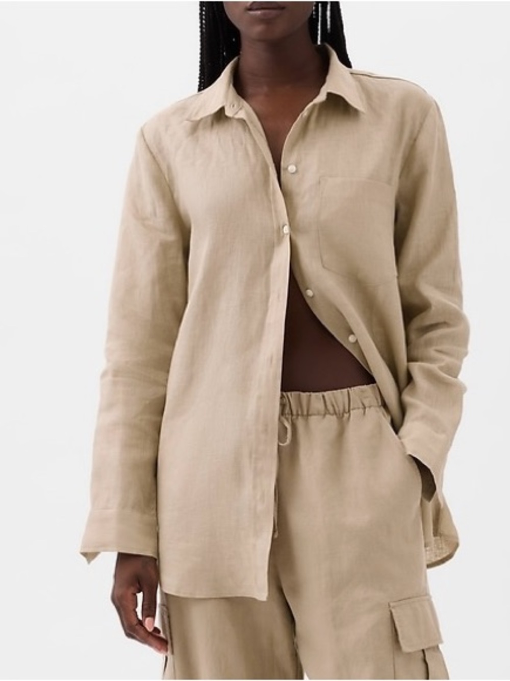 Gap 100% Linen Boyfriend Shirt in Iconic khaki tan. Size XS